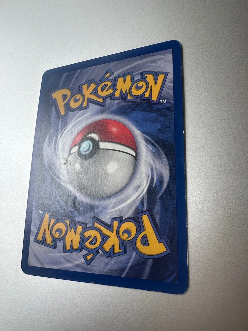 Weedle Pokémon Trading Card (69/102)